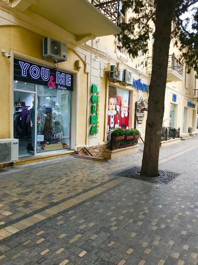 Fountain Square-Balconies In Old Town Apartment Baku